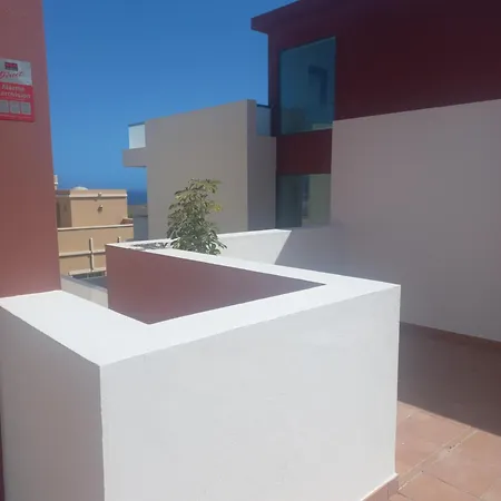 Chris Ocean View Holiday home *