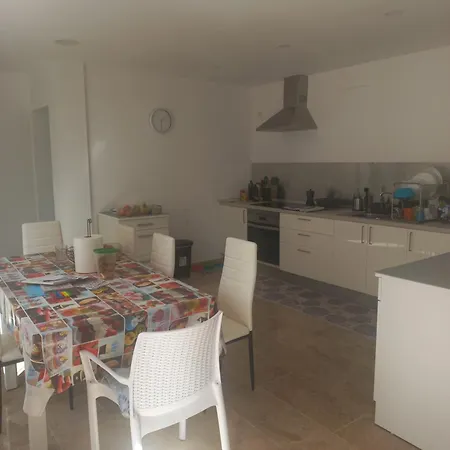 Chris Ocean View Holiday home La Jaca