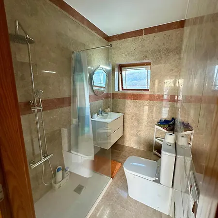 Chris Ocean View Holiday home La Jaca